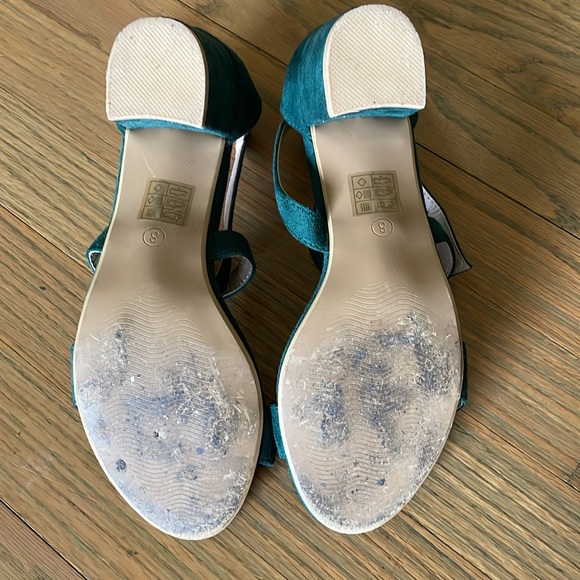 Green Block heels with open toe, strappy style - Picture 2 of 4